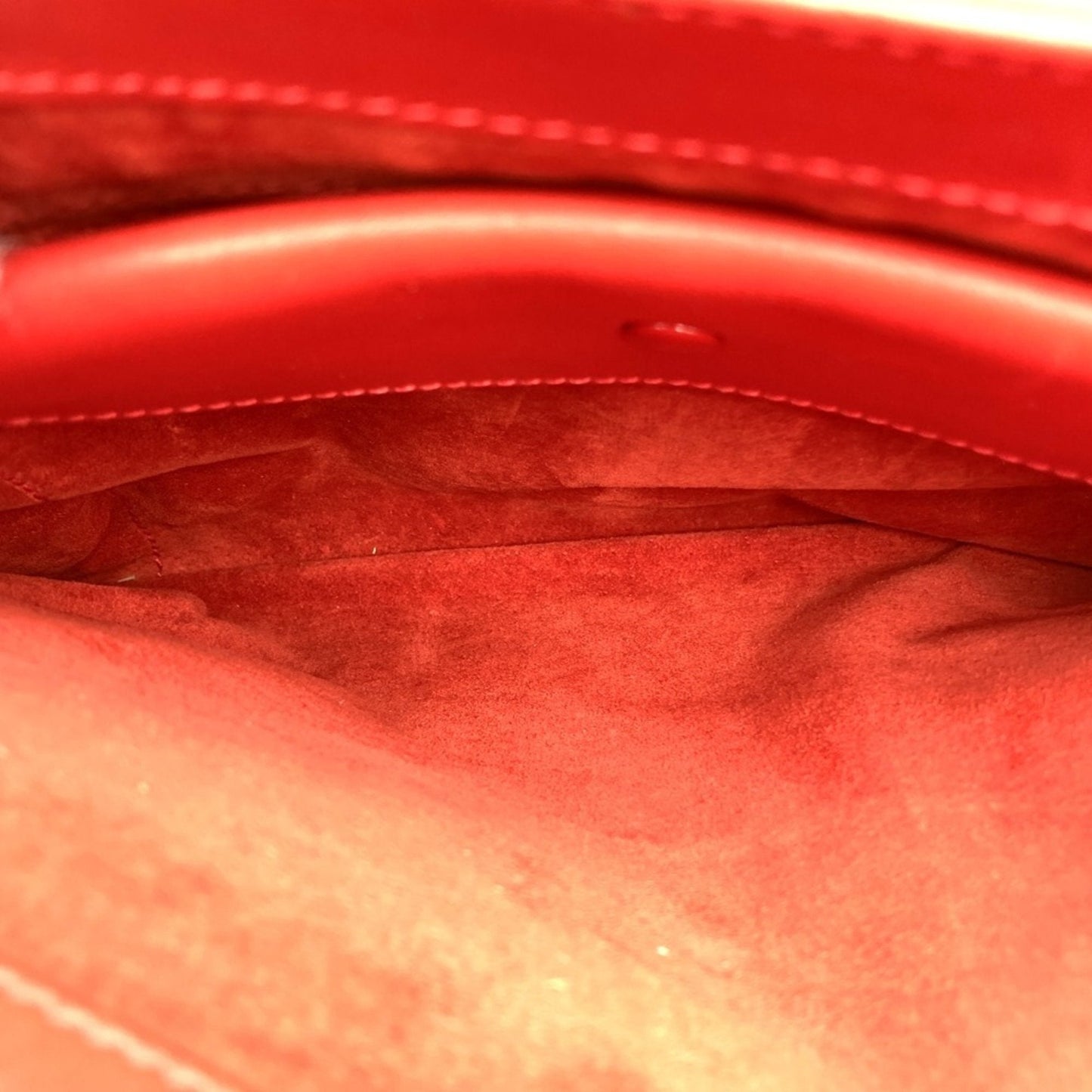 Gucci Red Color Leather Handbag ( )