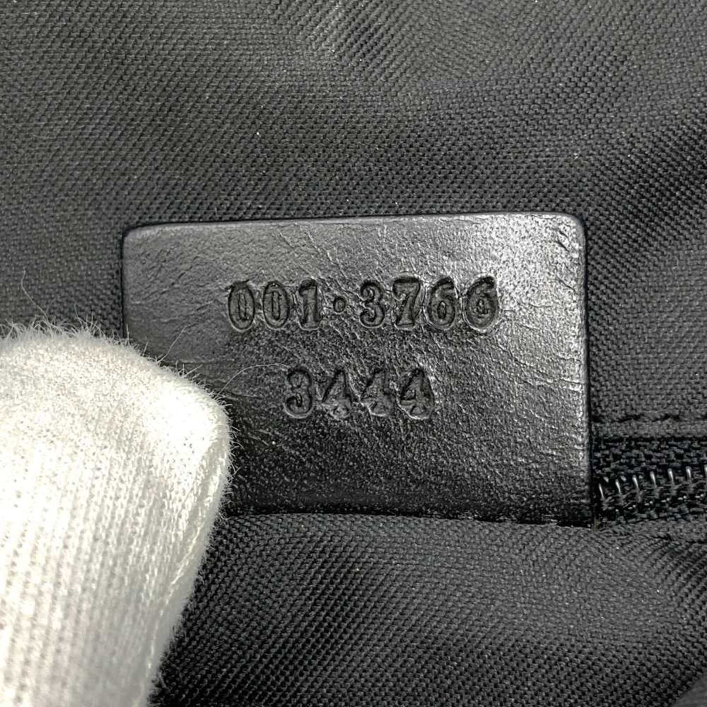 Gucci Black Nylon Leather Shoulder Bag ( )