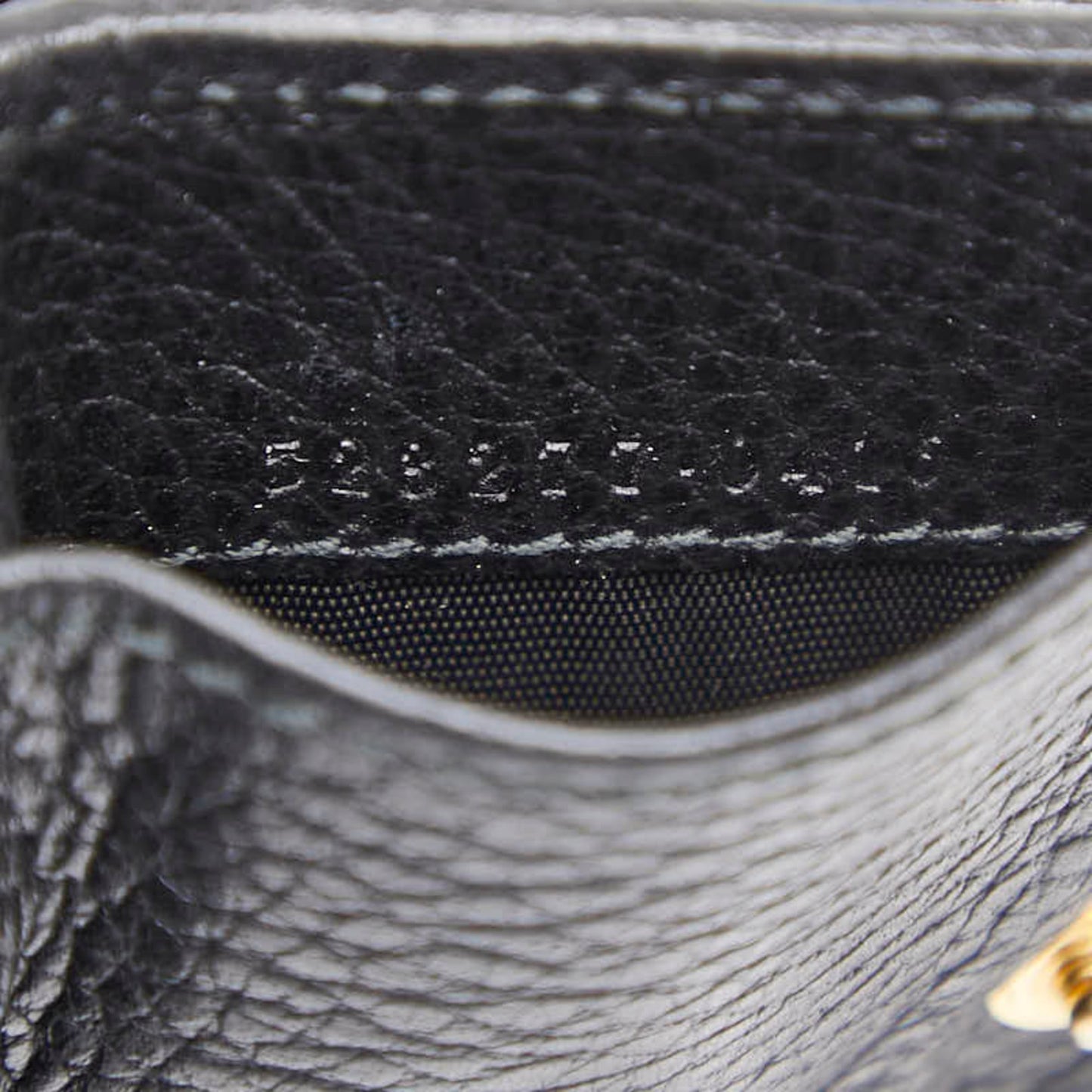 Gucci Black Leather Wallet (Tri-Fold) ( )