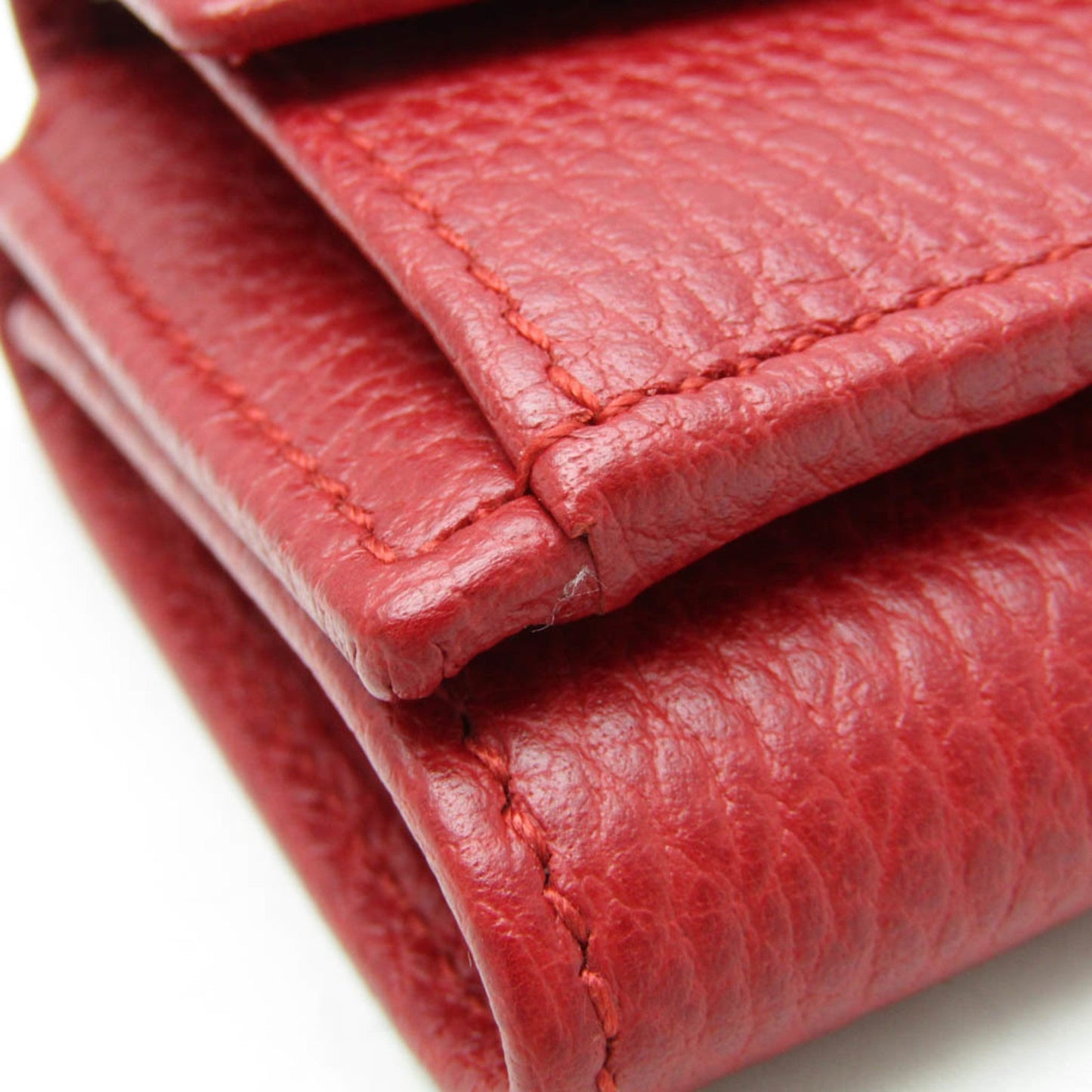 Gucci Red Color Leather Wallet (Tri-Fold) ( )