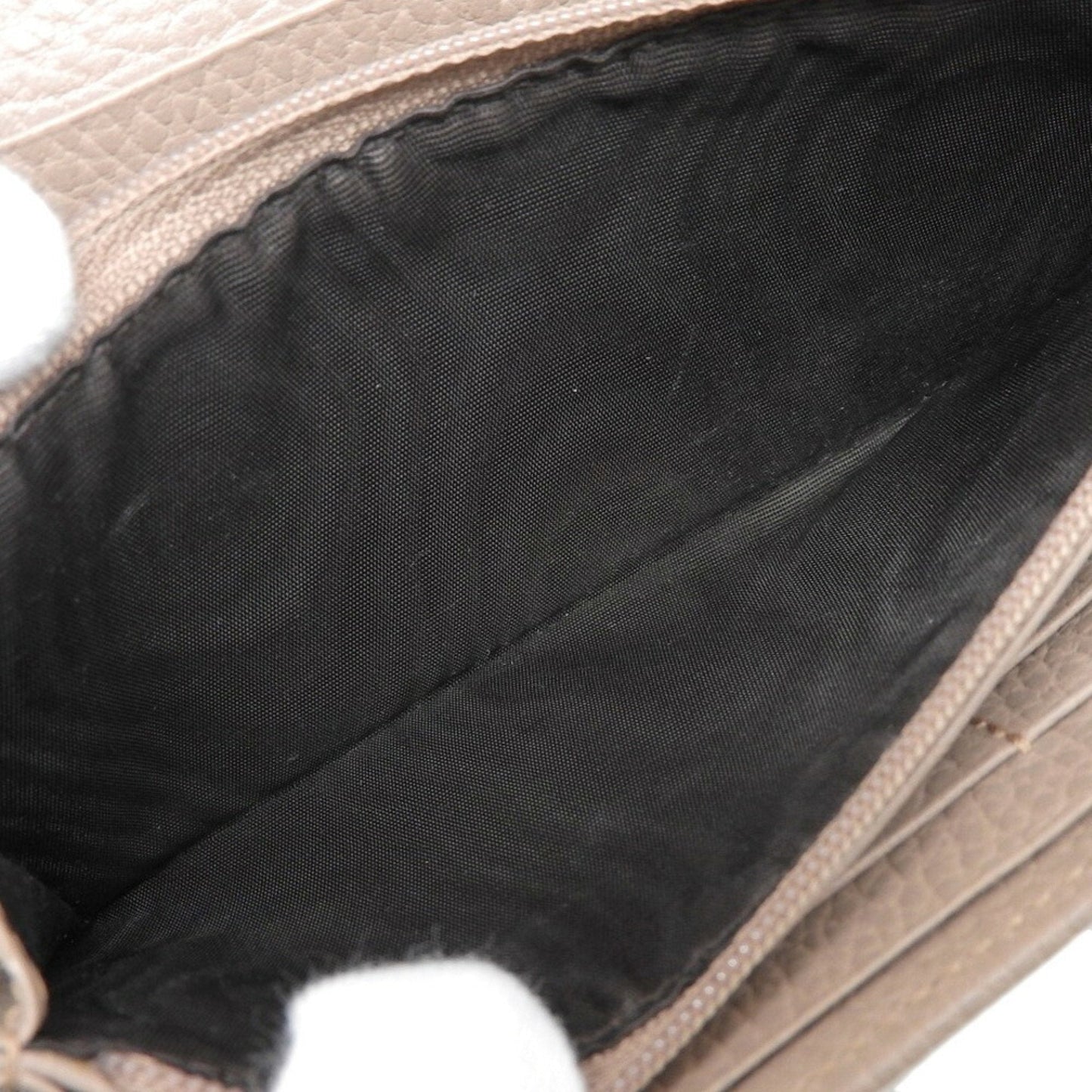 Gucci Beige Leather Coin Purse/Coin Case ( )