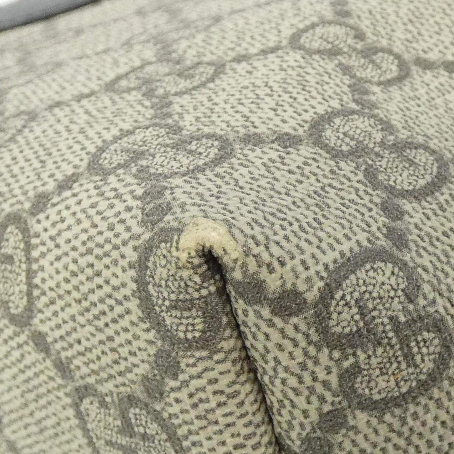 Gucci Beige Gg Supreme Handbag ( )