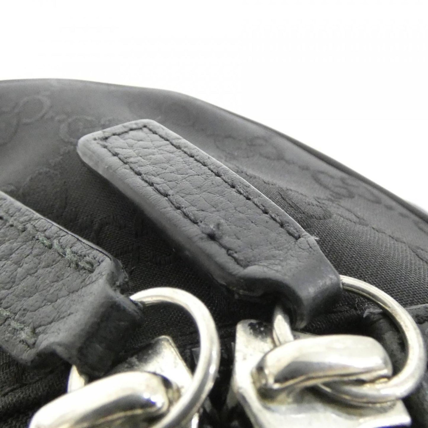 Gucci Black Nylon Shoulder Bag ( )