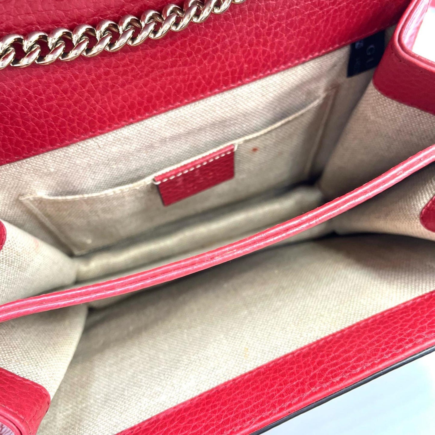 Gucci Red Color Leather Shoulder Bag ( )