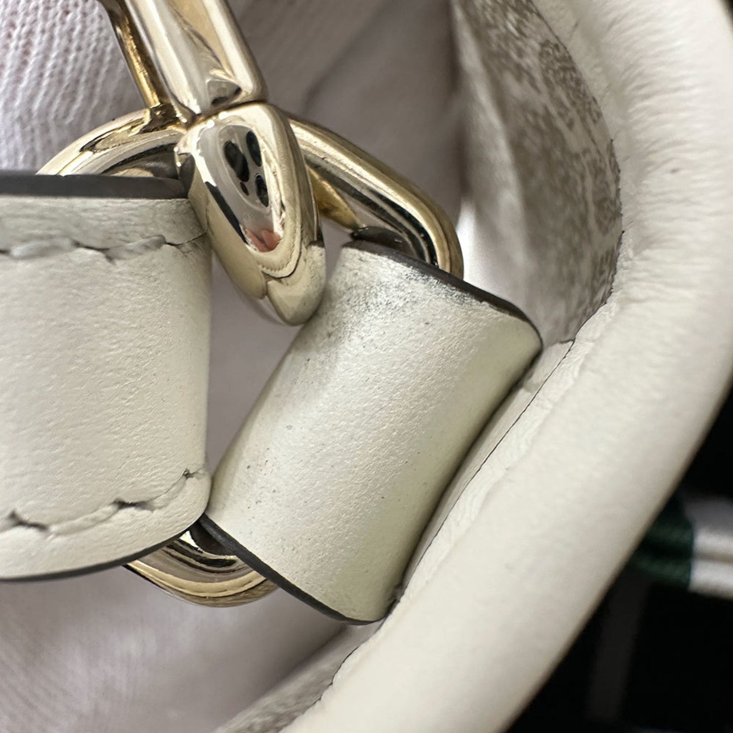 Gucci White Leather Handbag Shoulder Bag ( )