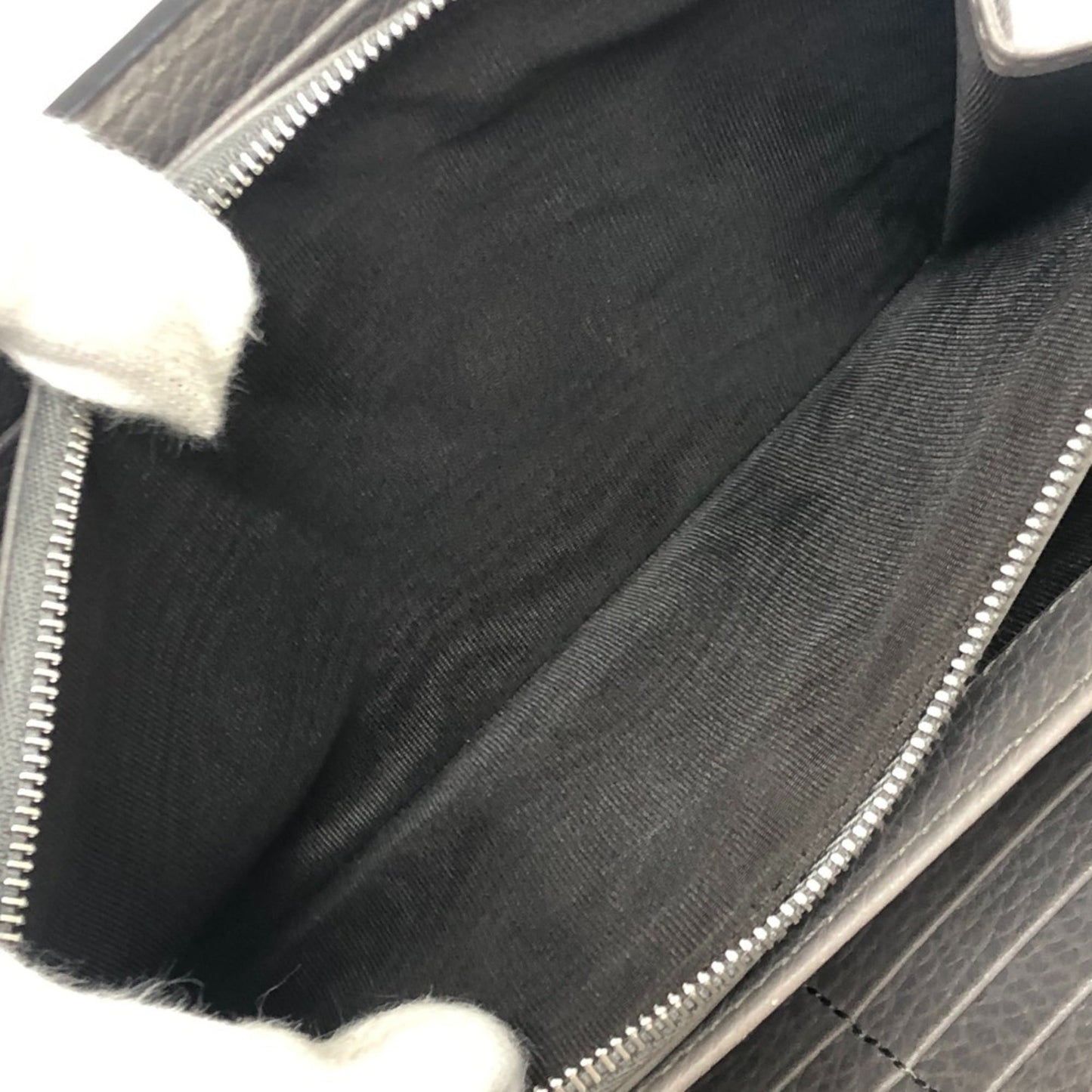 Gucci Gray Leather Shoulder Bag ( )