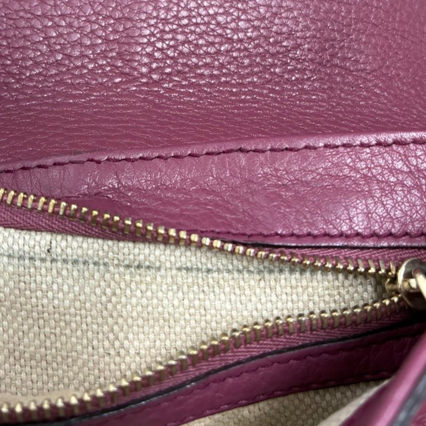 Gucci Purple Leather Shoulder Bag ( )