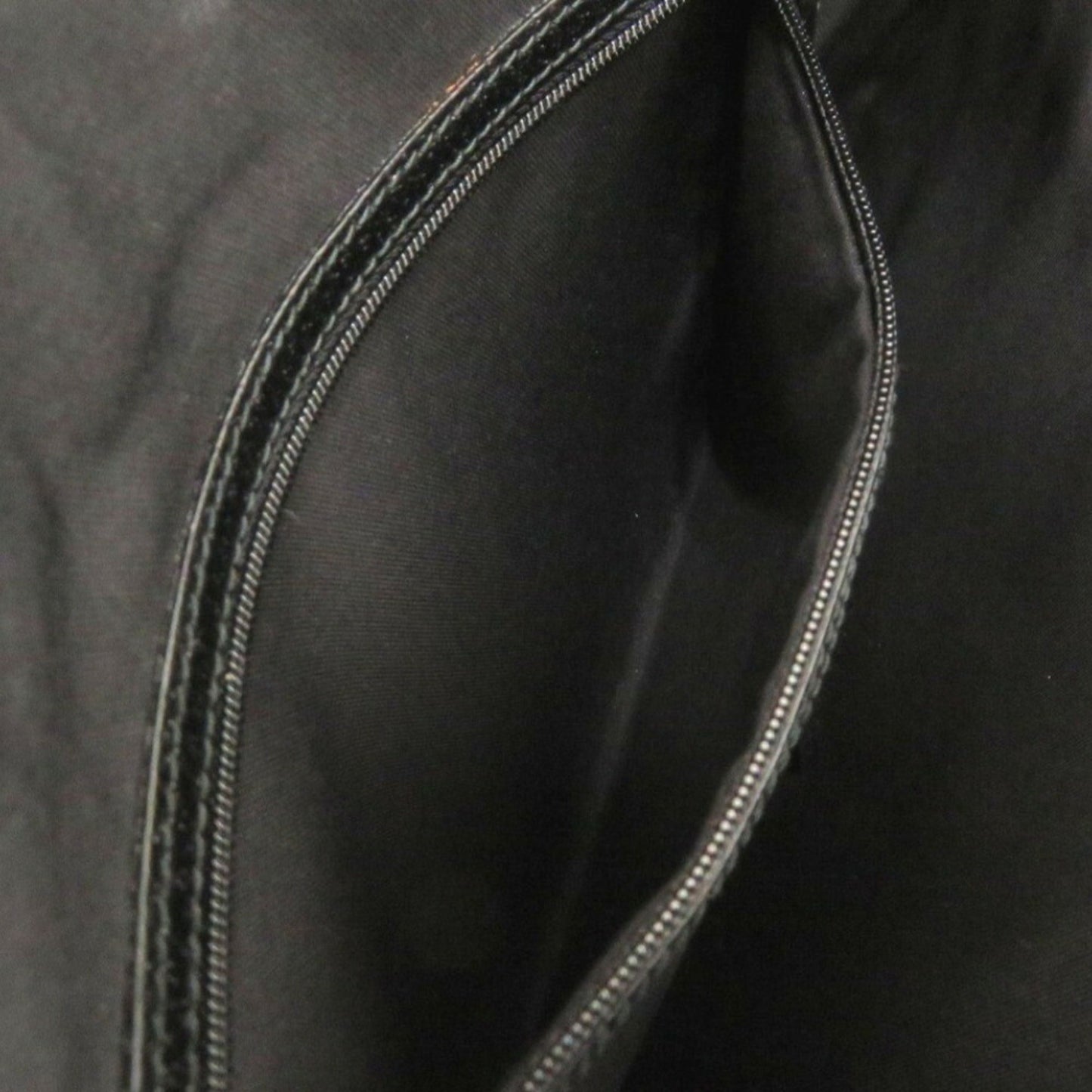 Gucci Black Gg Canvas Leather Handbag Shoulder Bag ( )