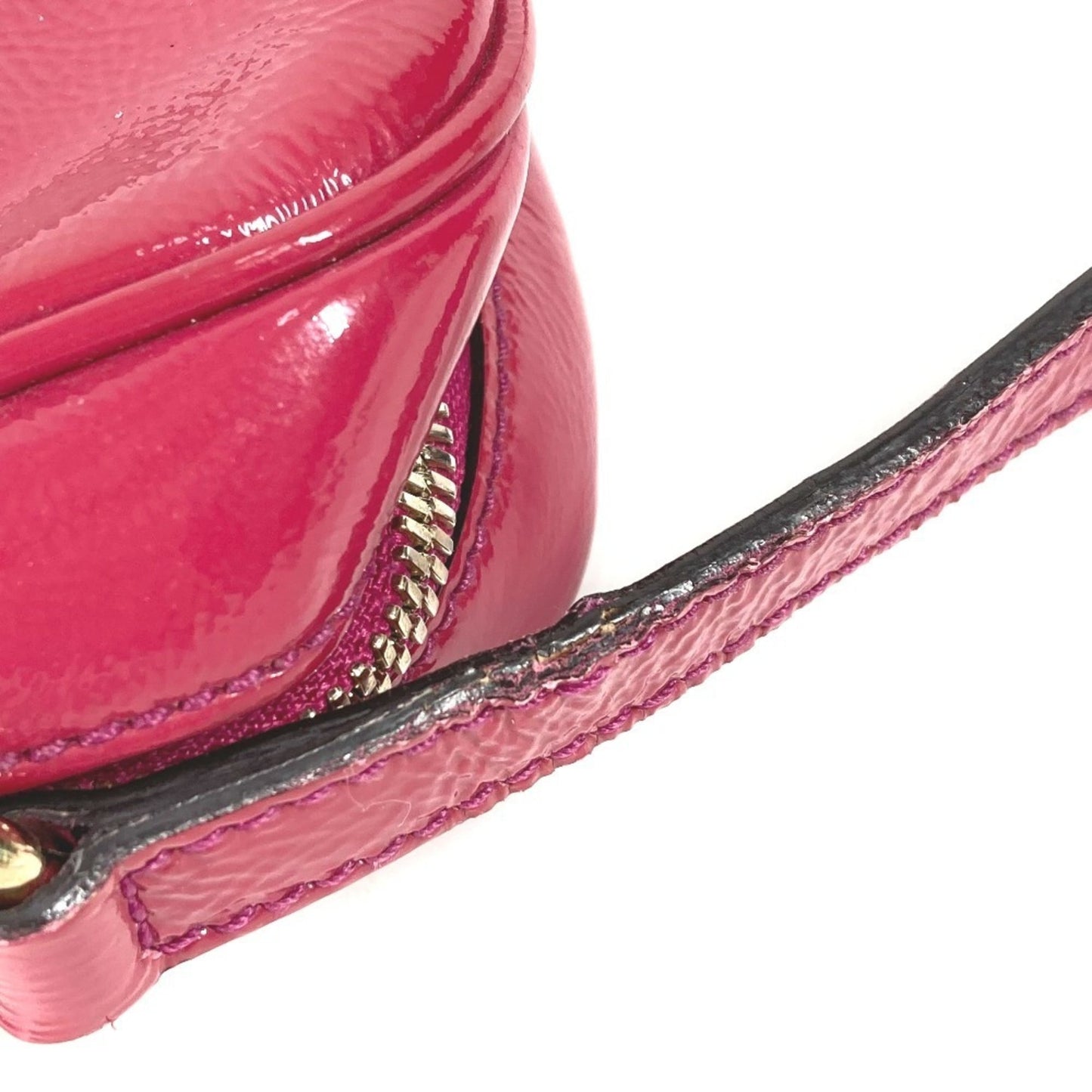Gucci Soho Purple Patent Leather Pochette Shoulder Bag ( )
