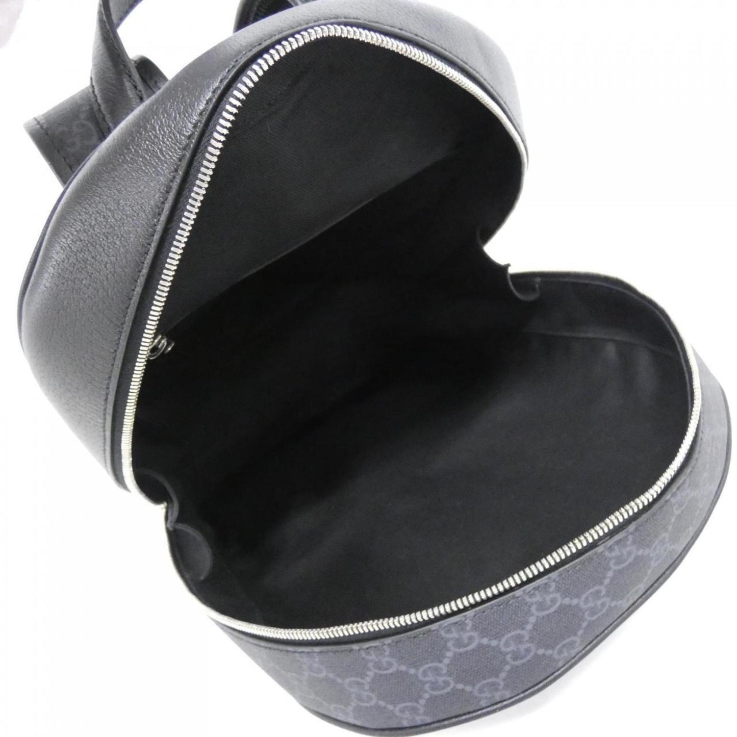 Gucci Black Gg Supreme Leather Backpack ( )