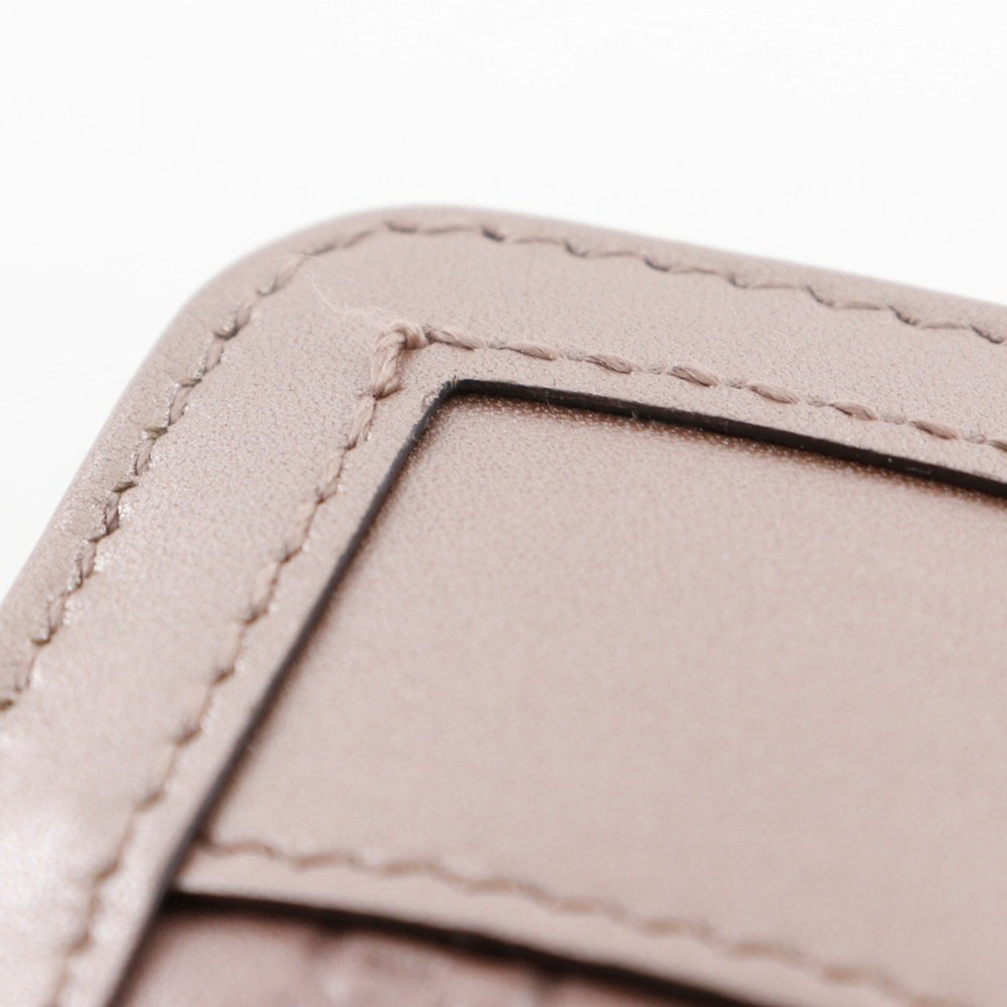 Gucci Pink Gg Leather Long Wallet (Bi-Fold) ( )