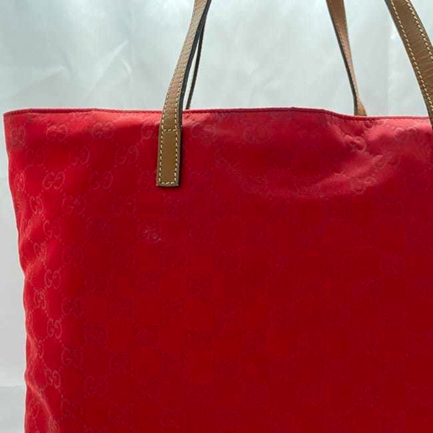 Gucci Red Color Nylon Leather Tote Bag ( )