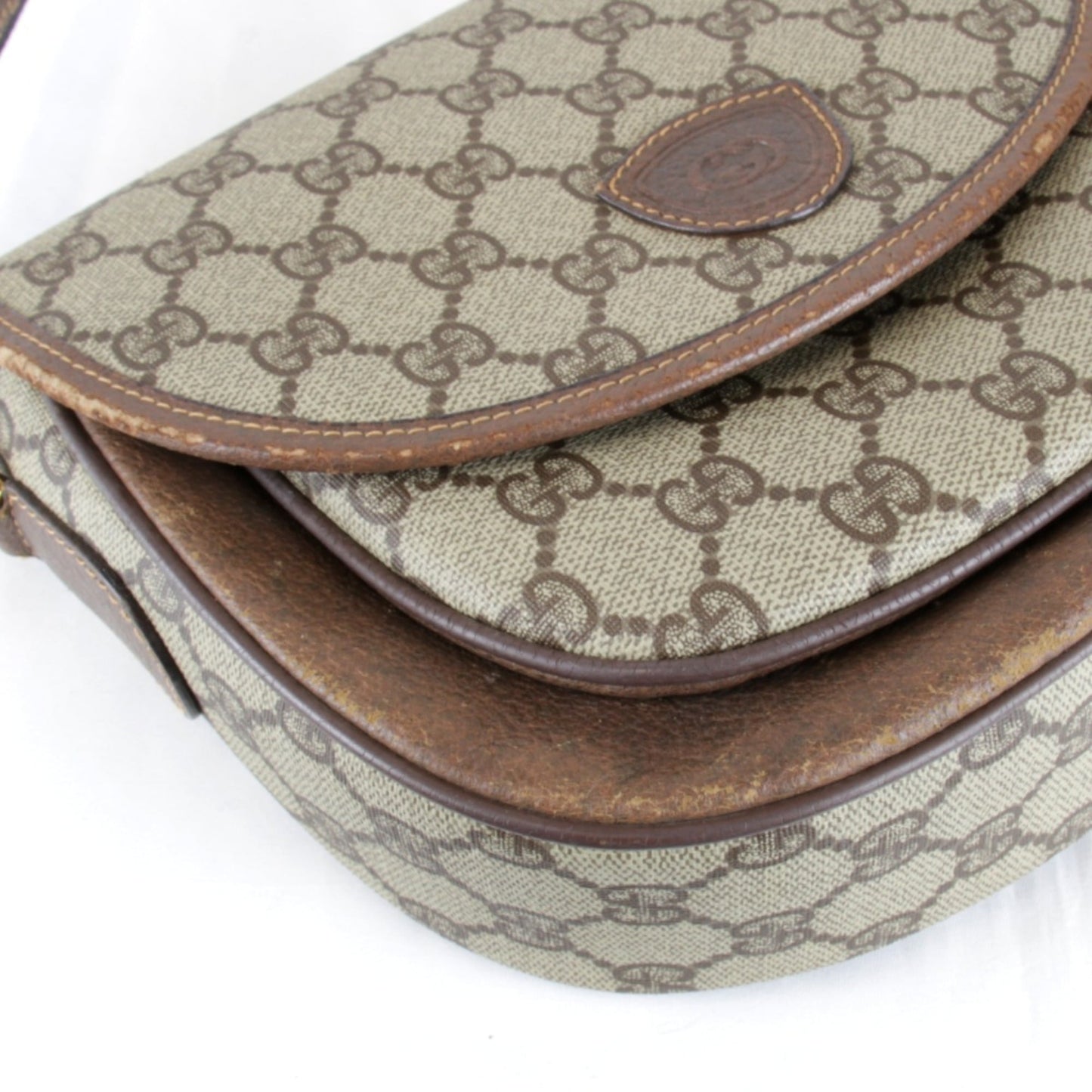 Gucci Brown Gg Supreme Shoulder Bag ( )