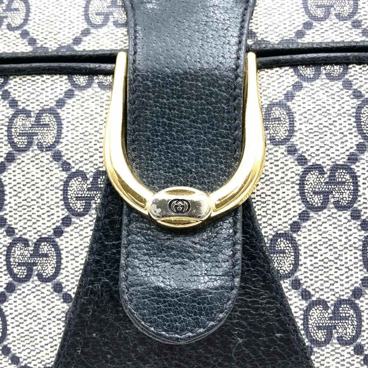Gucci Navy Gg Supreme Shoulder Bag ( )