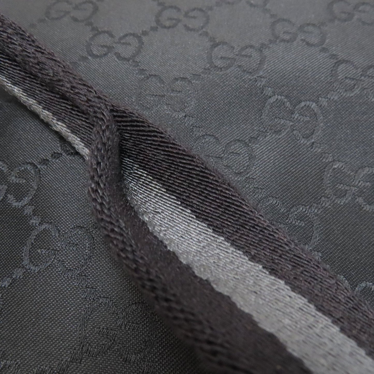 Gucci Black Nylon Canvas Tote Bag ( )