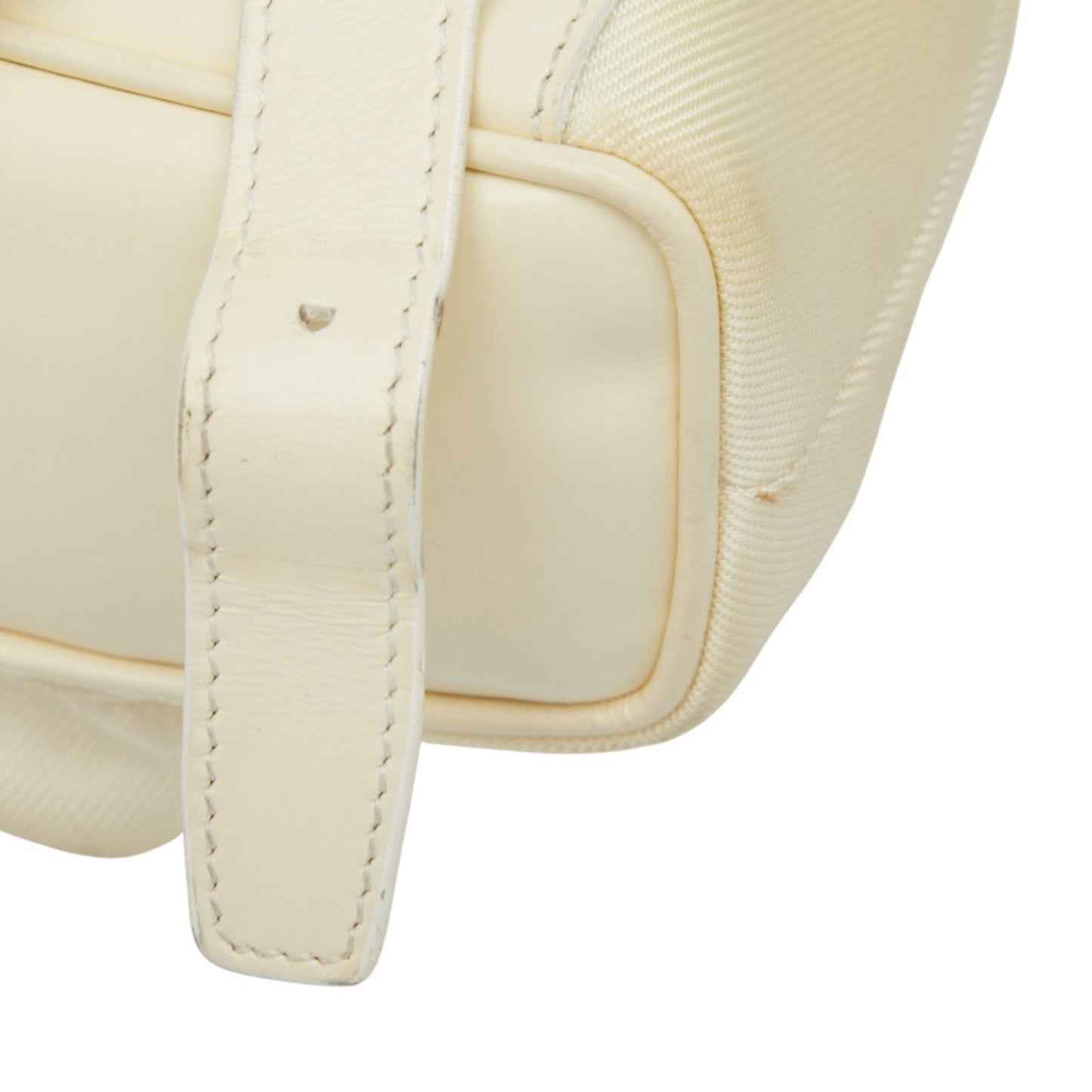 Gucci White Nylon Leather Backpack ( )