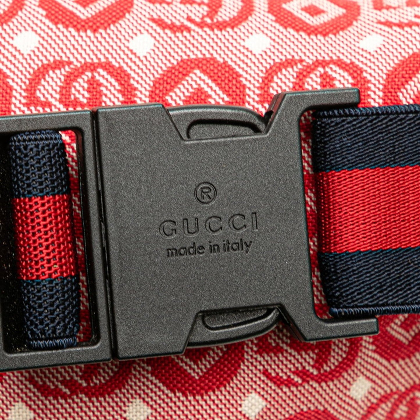 Gucci Red Color Canvas Leather Sling Bag ( )