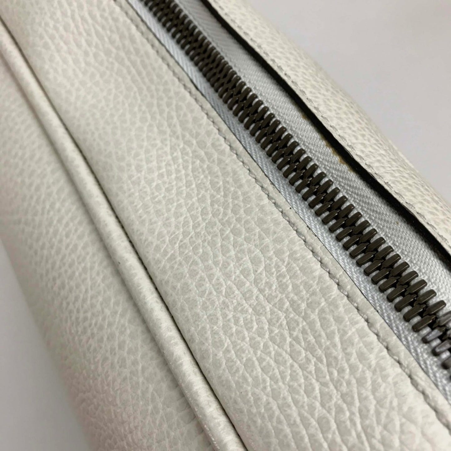 Gucci White Leather Shoulder Bag ( )