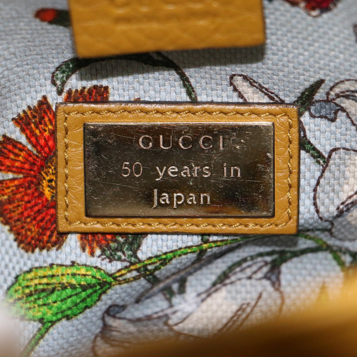 Gucci Mustard Leather Canvas Handbag Shoulder Bag ( )