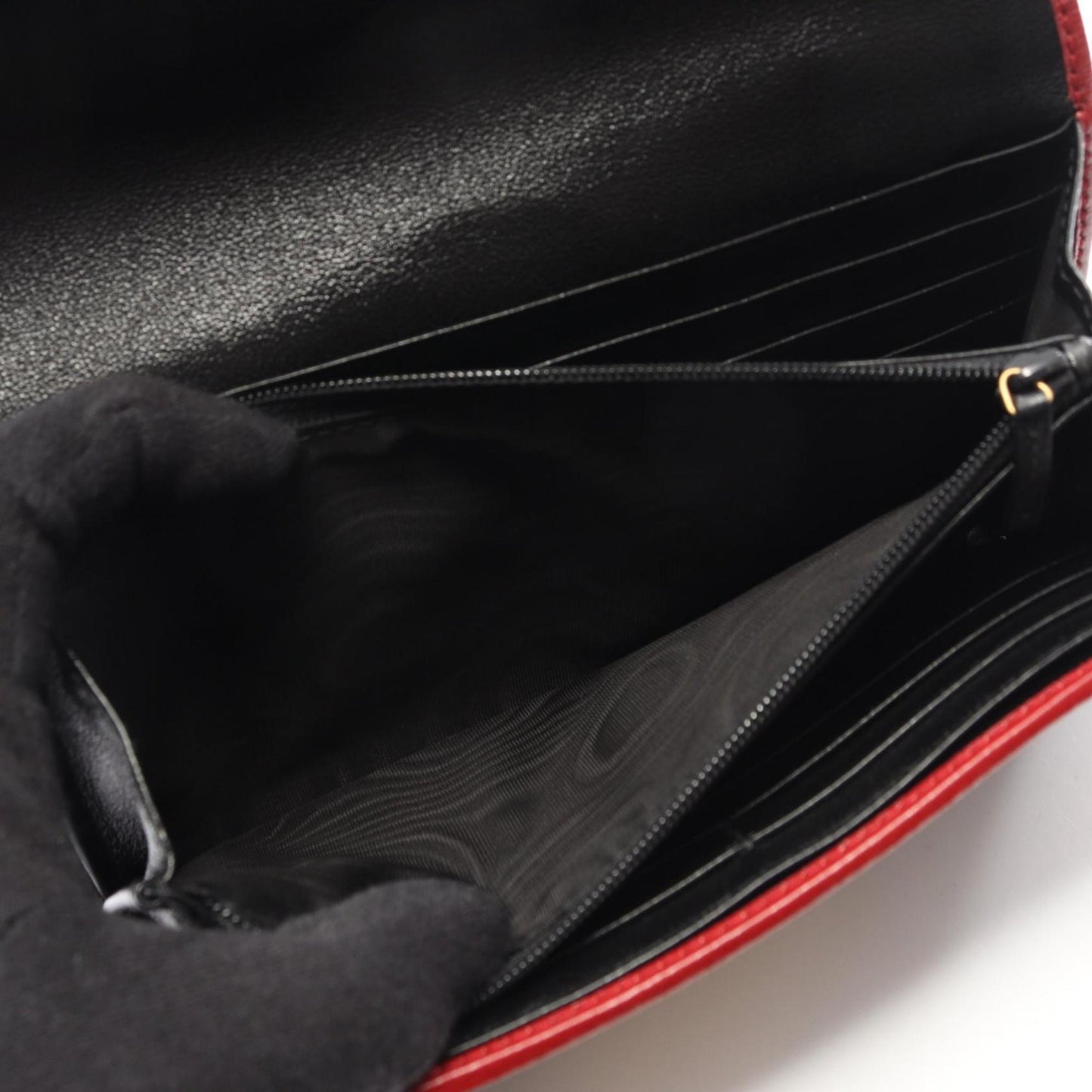 Gucci Beige Black Red Color Leather Long Wallet (Bi-Fold) ( )