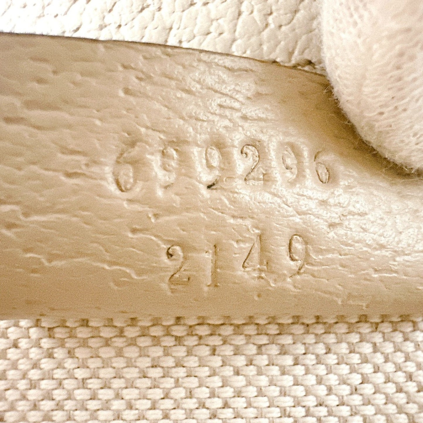 Gucci Beige Pvc Shoulder Bag ( )