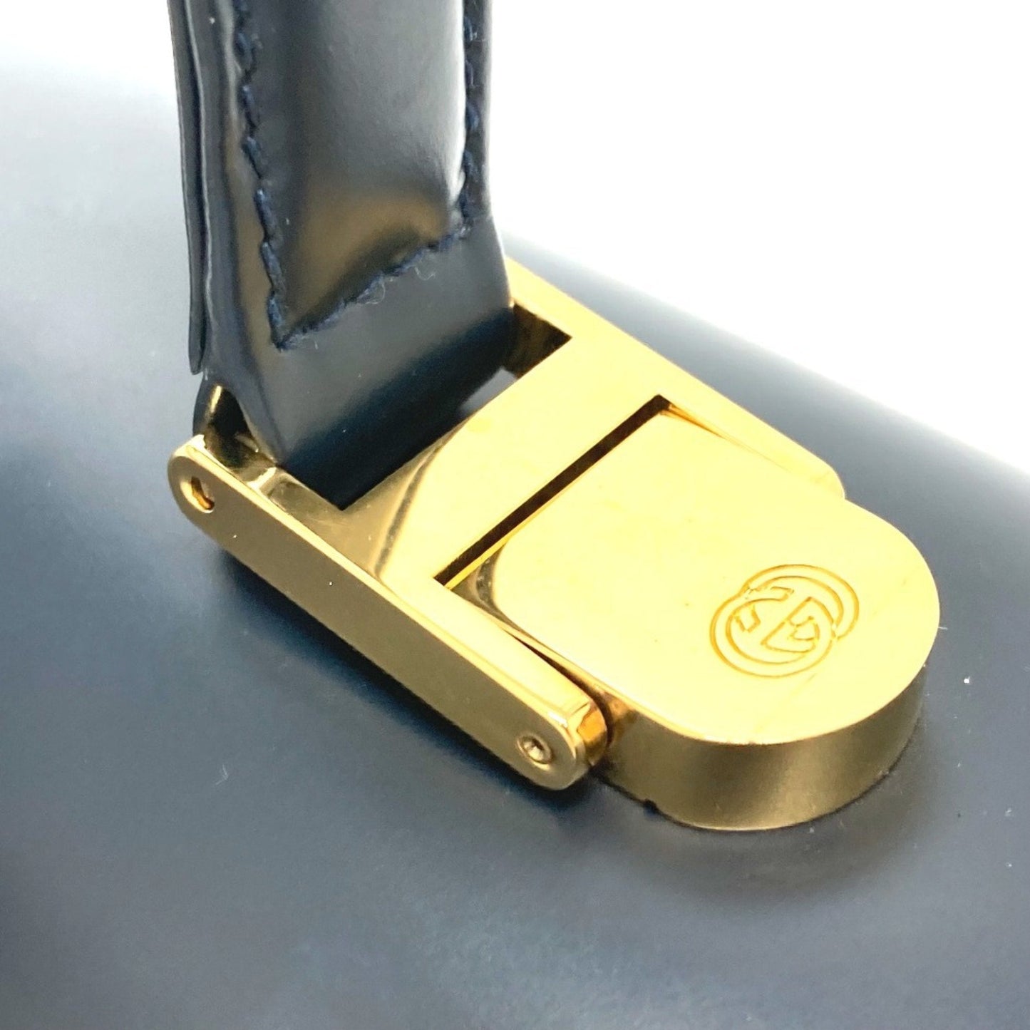 Gucci Navy Leather Handbag ( )