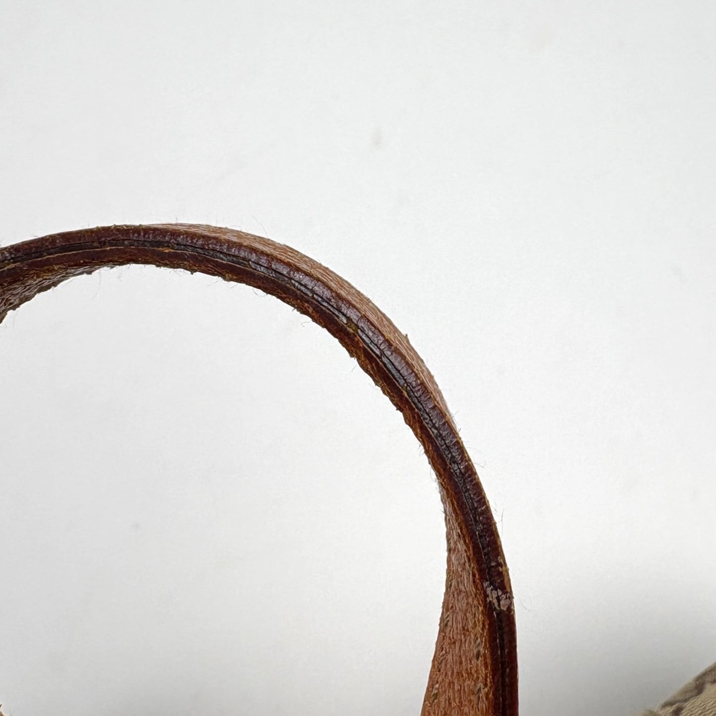 Gucci Beige Camel Gg Canvas Leather Handbag Pouch Vanity Bag ( )