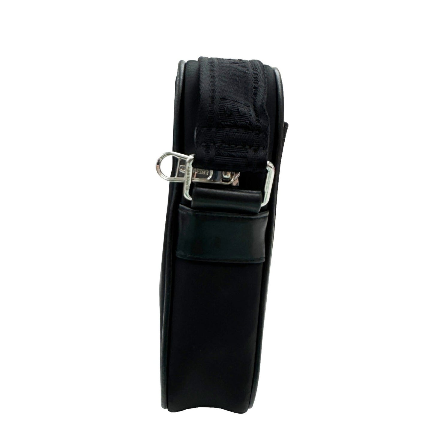 Burberry Black Nylon Shoulder Bag ( )