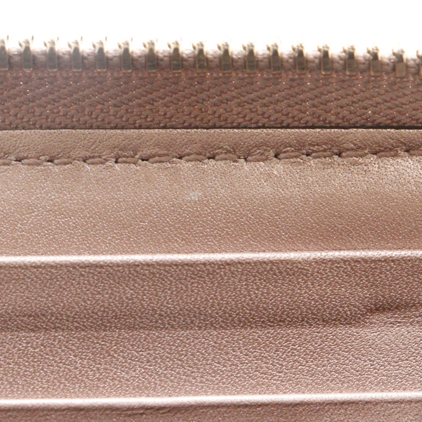 Gucci Pink Gg Leather Long Wallet (Bi-Fold) ( )