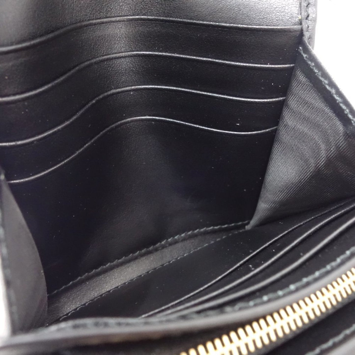 Gucci Black Leather Wallet (Bi-Fold) ( )