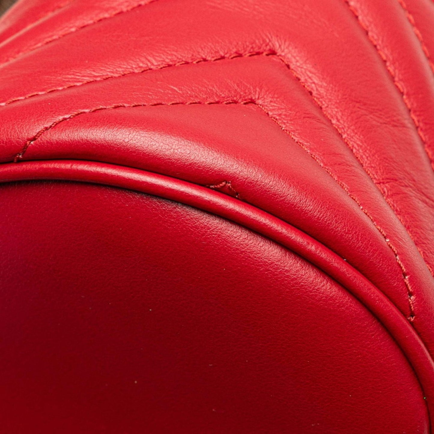 Gucci Red Color Leather Vanity Bag ( )