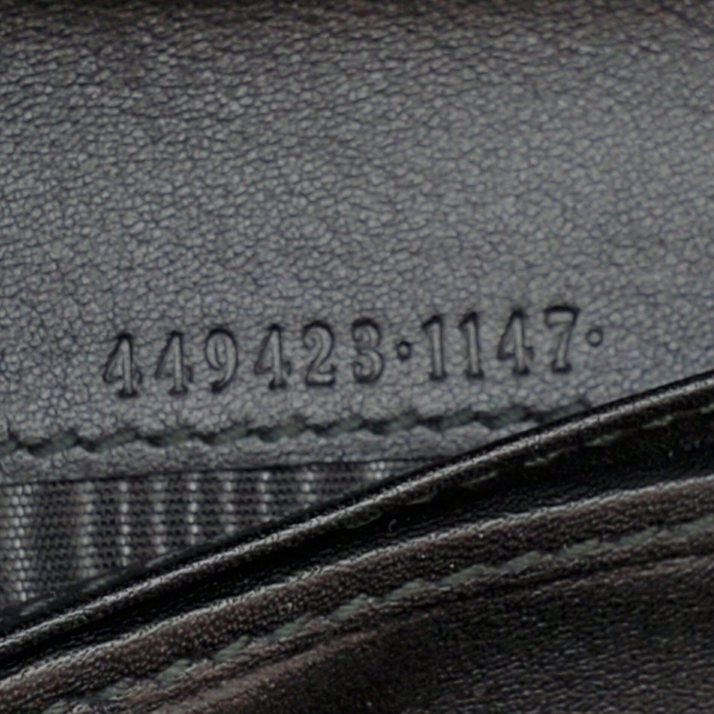 Gucci Black Leather Wallet (Bi-Fold) ( )