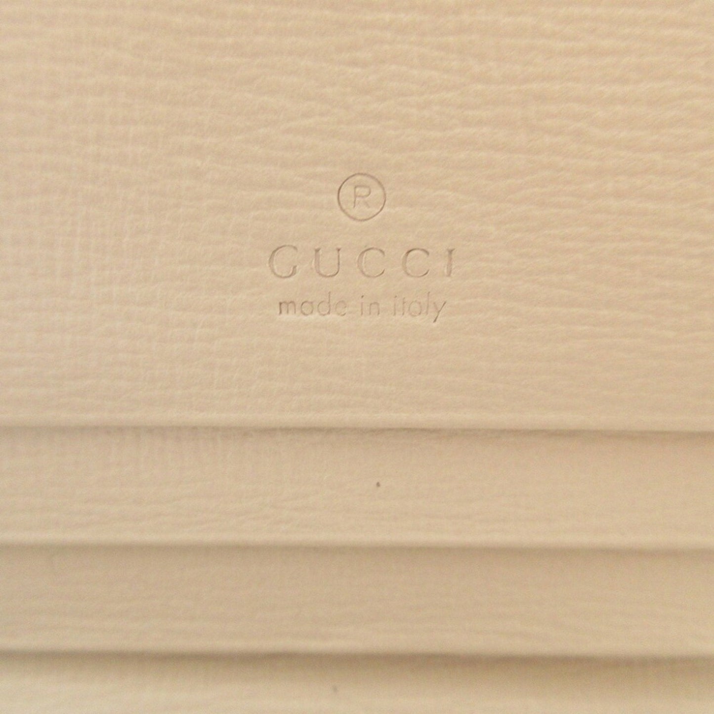 Gucci Beige White Gg Supreme Leather Wallet (Bi-Fold) ( )
