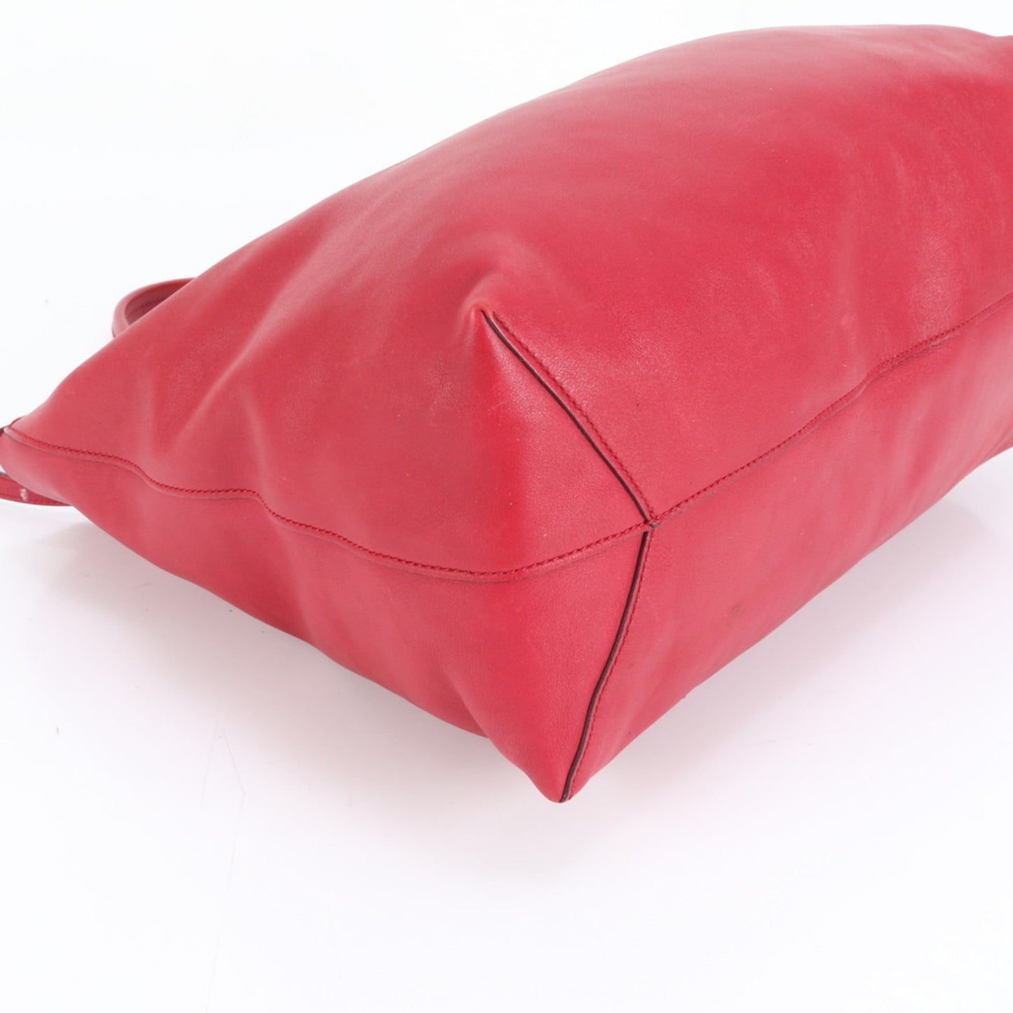 Gucci Red Color Leather Pouch Shoulder Bag ( )