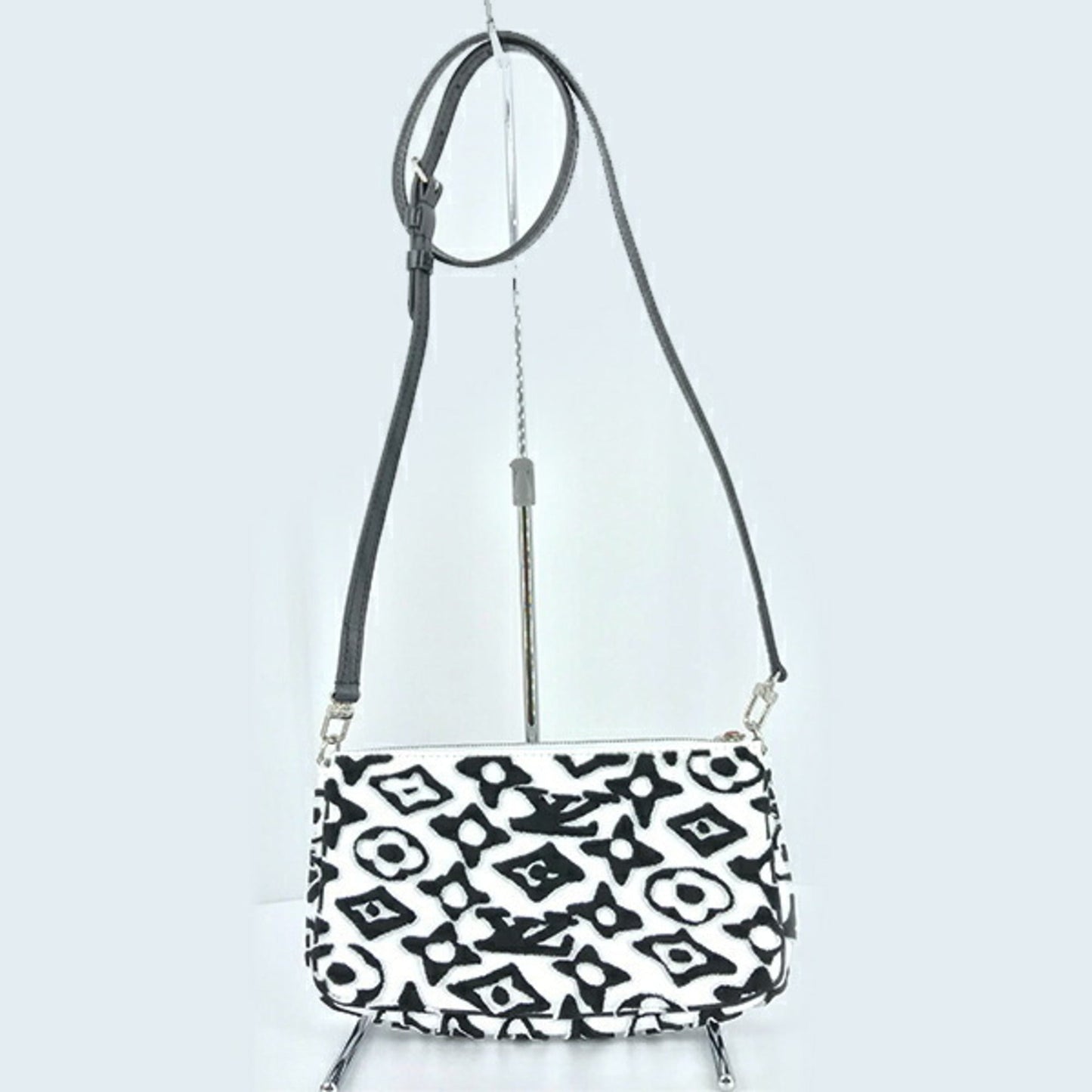 LOUIS VUITTON Mini Pochette Accessory Monogram Urus Fischer LV×UF White Black Women Men Clutch