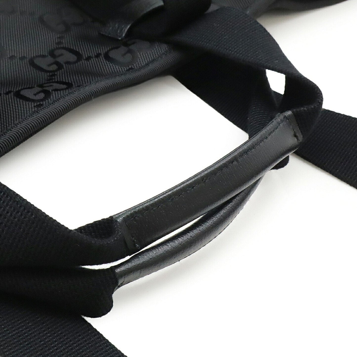 Gucci Black Nylon Canvas Shoulder Bag ( )