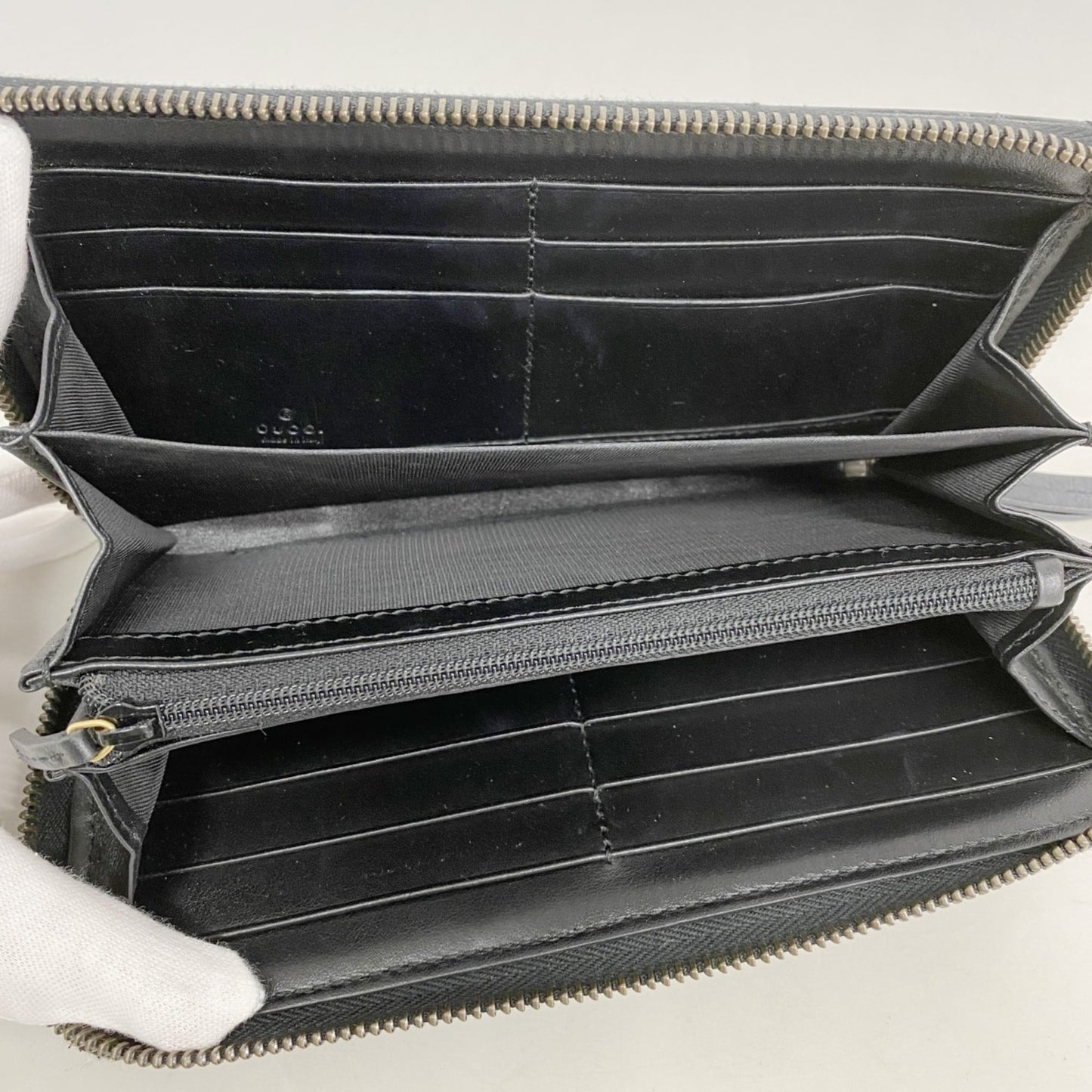 Gucci Black Leather Long Wallet (Bi-Fold) ( )
