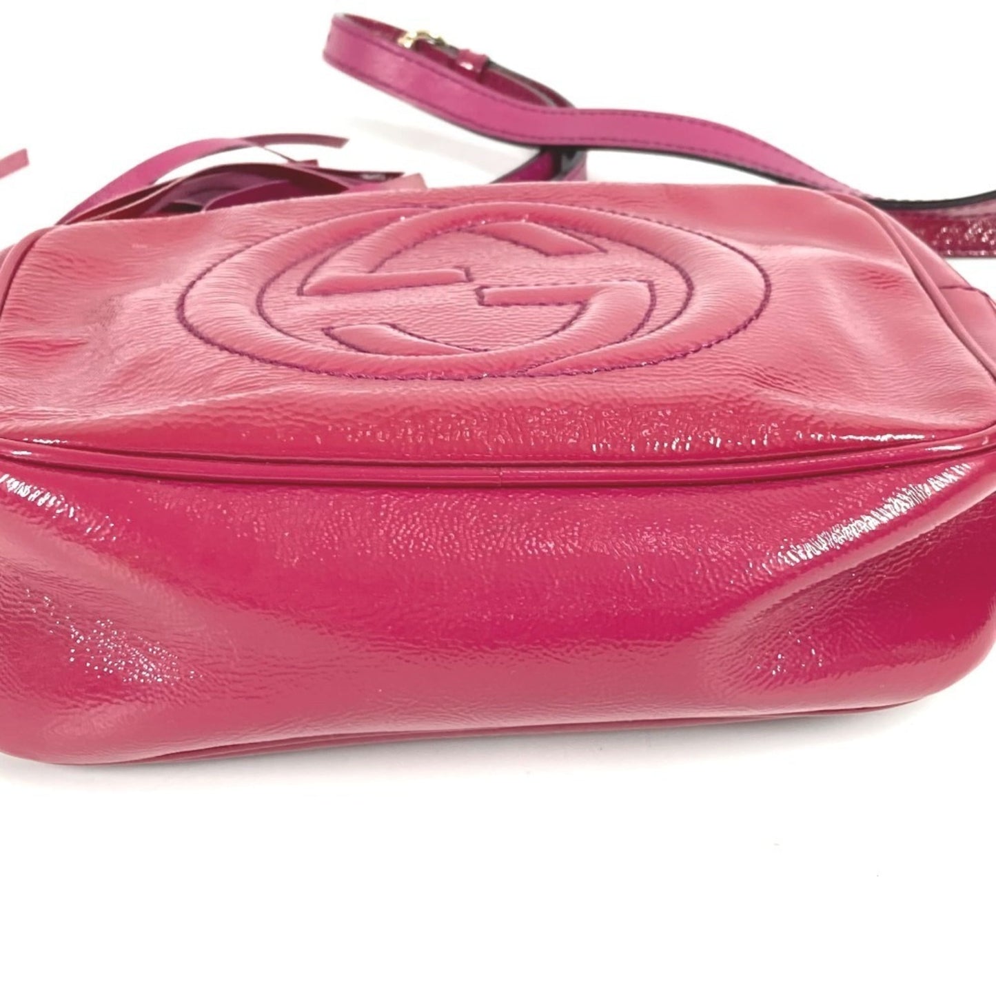 Gucci Soho Purple Patent Leather Pochette Shoulder Bag ( )