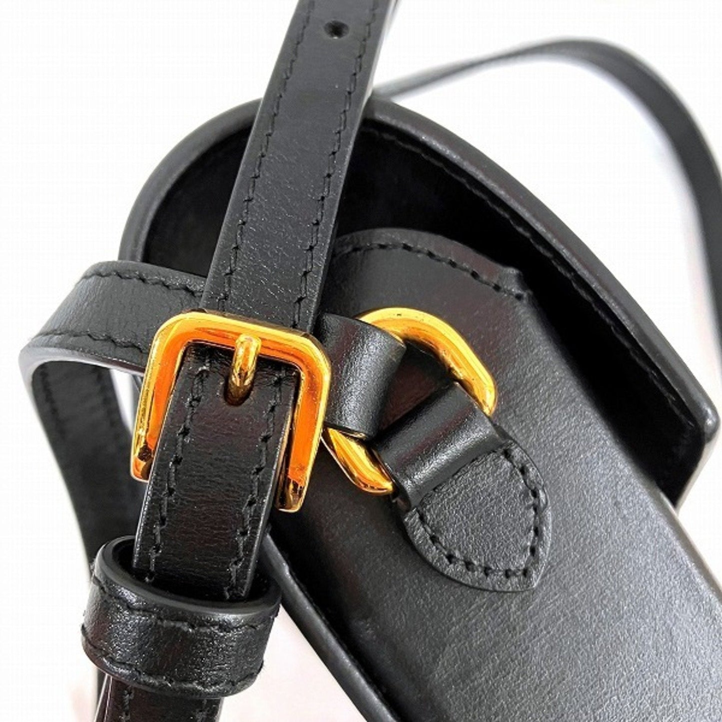 Gucci Leather Shoulder Bag
