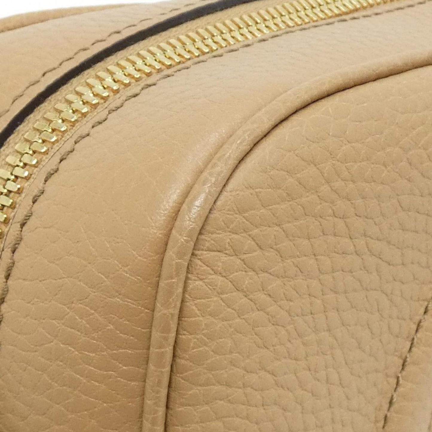 Gucci Beige Leather Shoulder Bag ( )