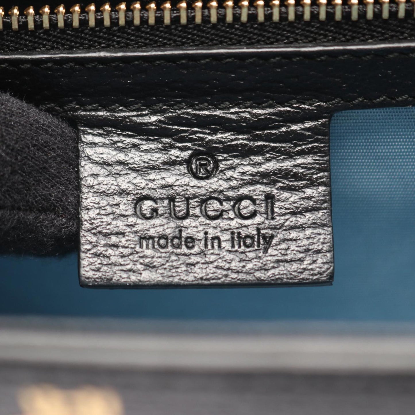 Gucci Black Gold Leather Shoulder Bag ( )
