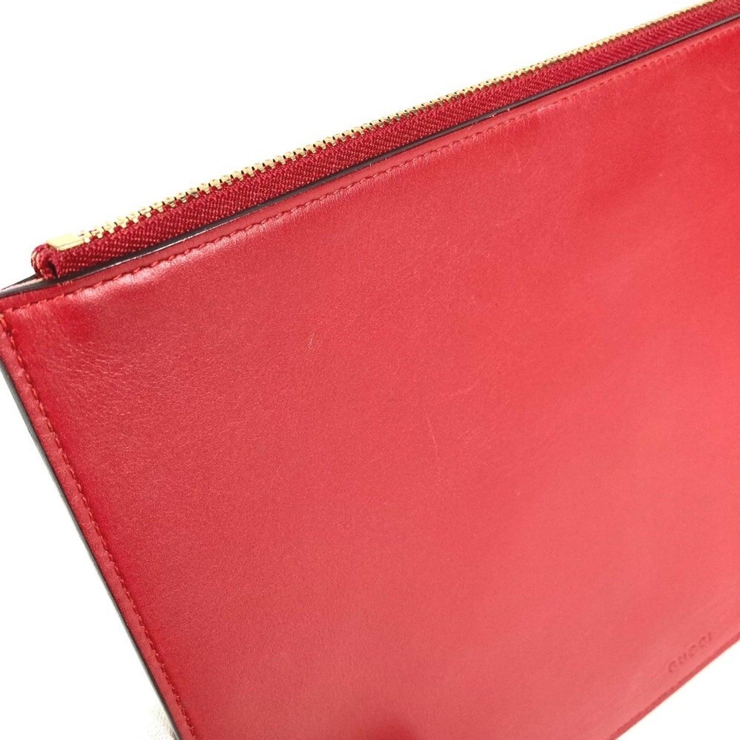 Gucci Beige Red Color Gg Supreme Clutch Bag ( )