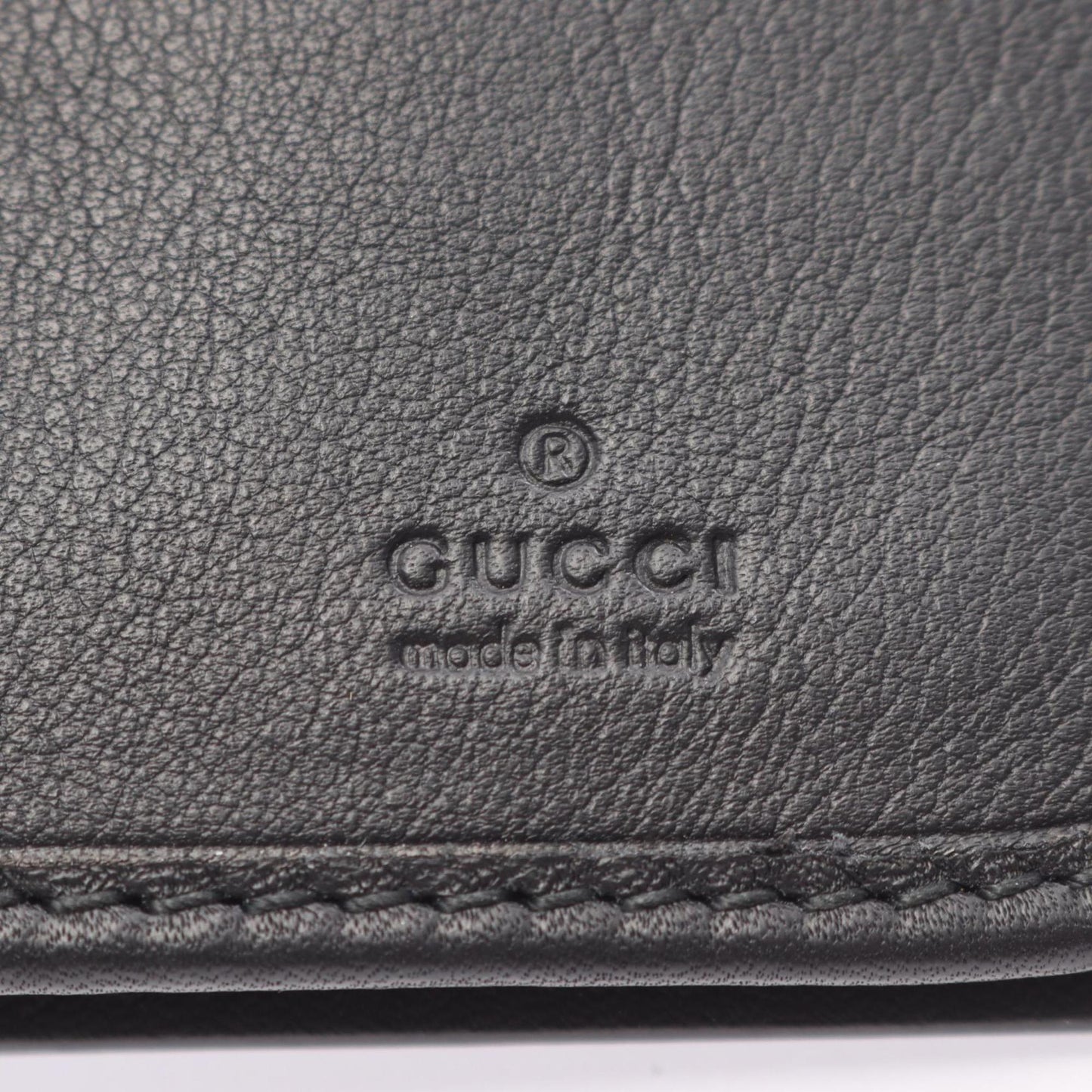 Gucci Black Leather Long Wallet (Bi-Fold) ( )