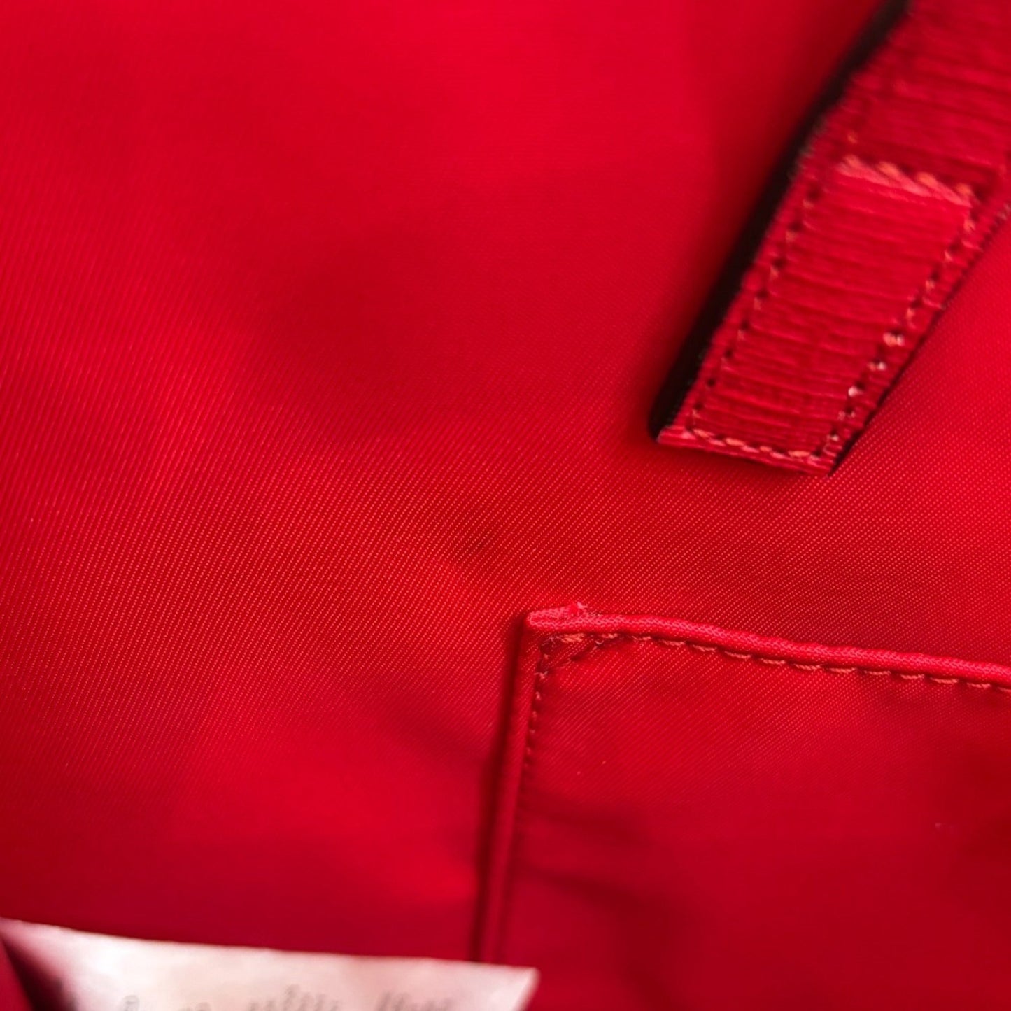 Gucci Beige Red Color Gg Supreme Tote Bag ( )