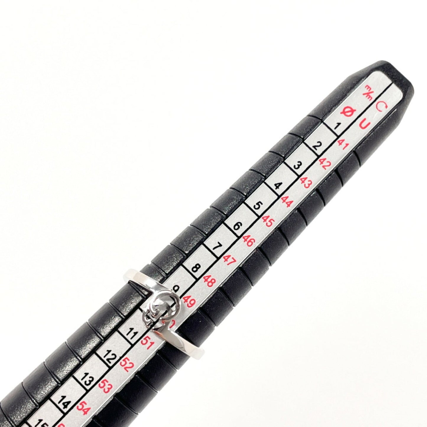 Gucci Silver White Gold (18K) Band Ring ( )