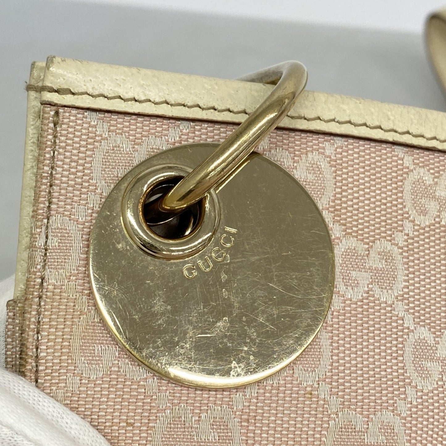 Gucci Pink Canvas Shoulder Bag ( )