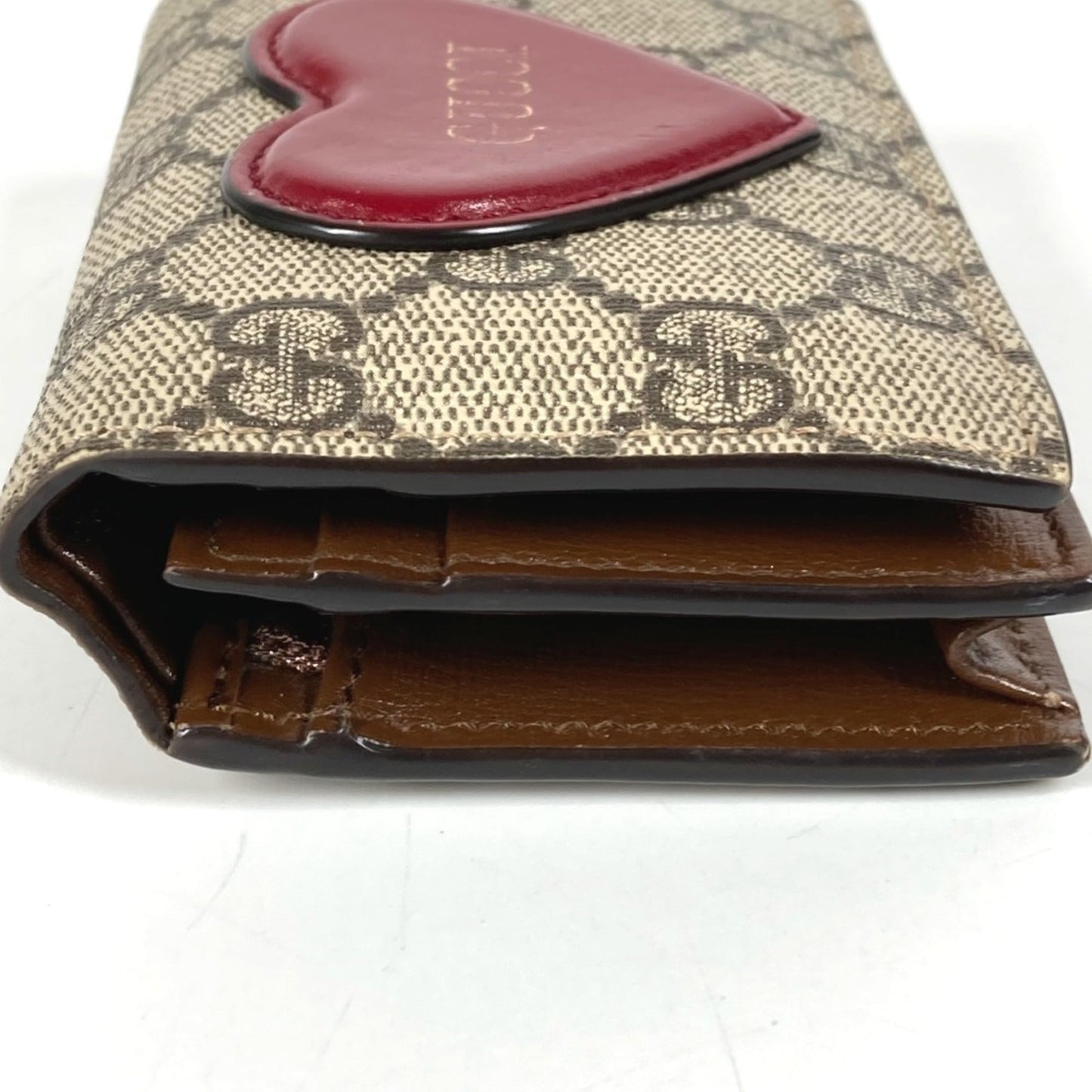 Gucci Gg Supreme Beige Red Color Gg Supreme Long Wallet (Bi-Fold) ( )