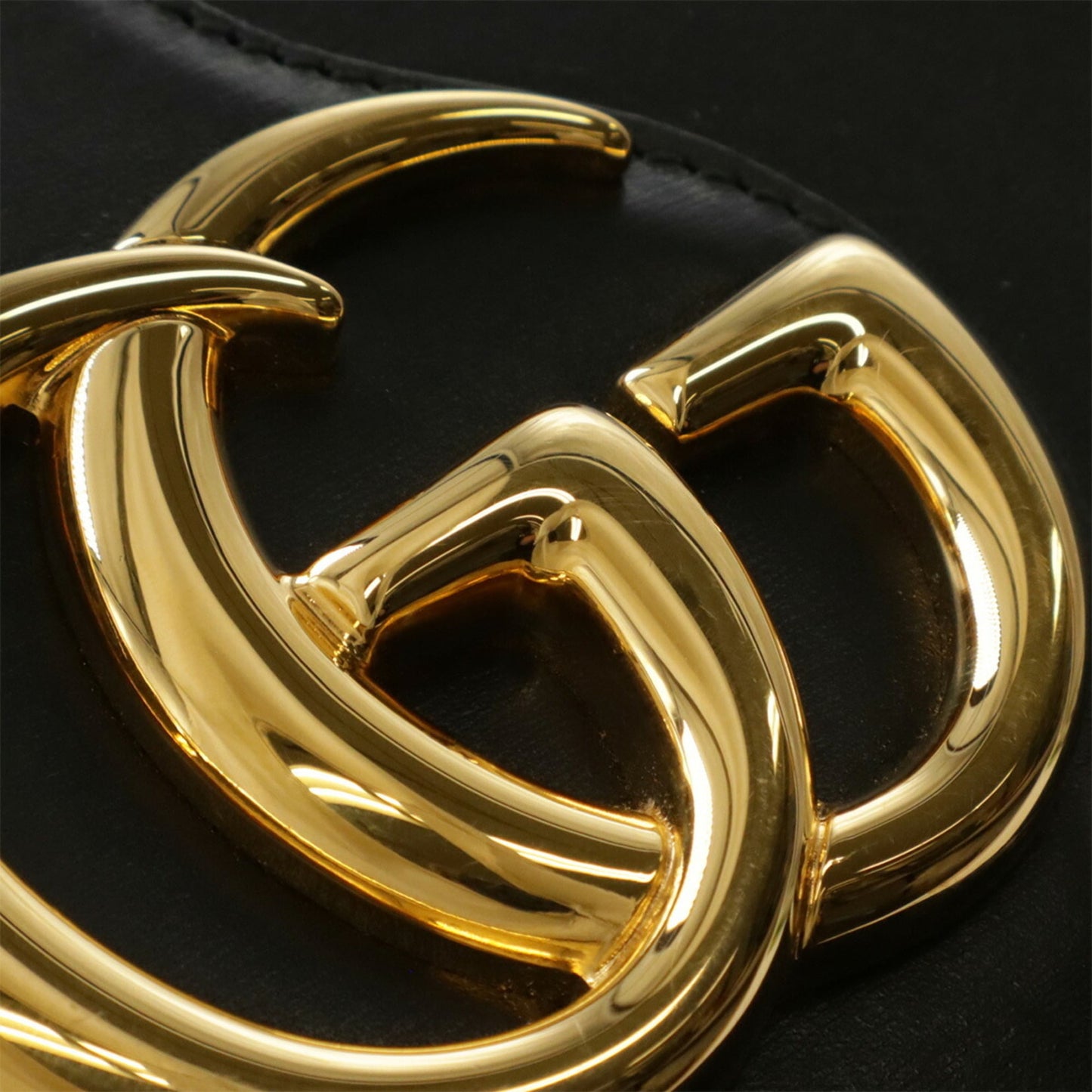 Gucci Gg Marmont Black Leather Pochette Shoulder Bag ( )