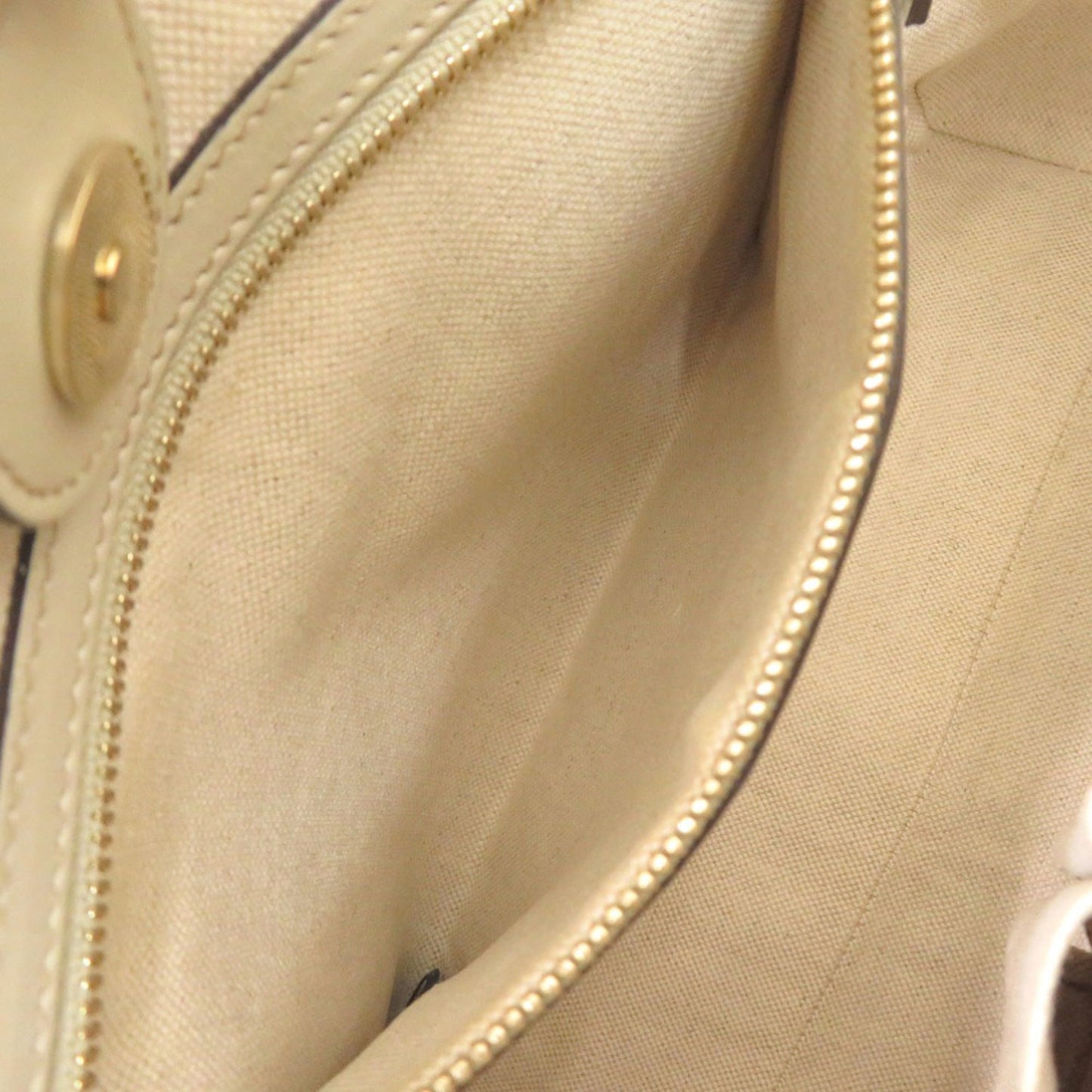 Gucci Beige Gg Canvas Tote Bag ( )