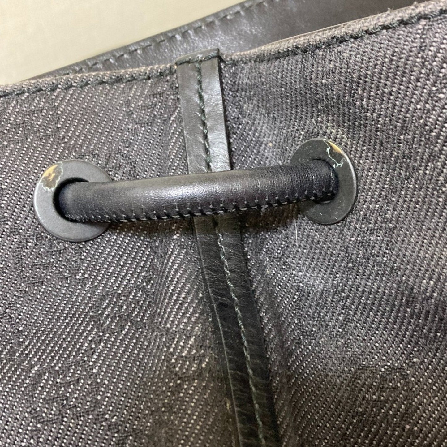 Gucci Dark Gray Gray Tote Bag ( )